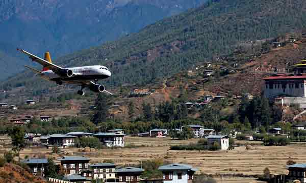 paro-airport-bhutan
