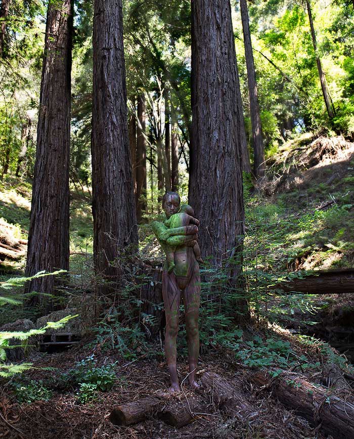 nude-body-painting-background-women-trees-child