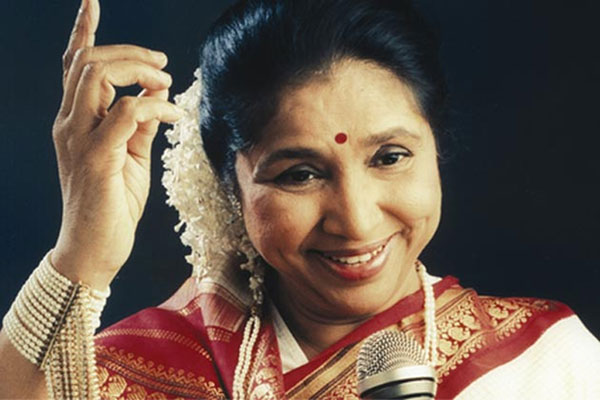 Asha-Bhosle famous playback singer