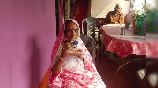 Anima Chakraborty alive 60 years only drinking tea
